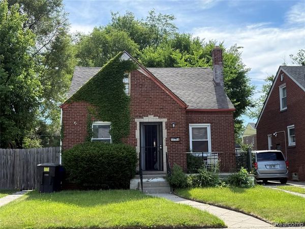 17562 Mansfield Street, Detroit, MI 48235