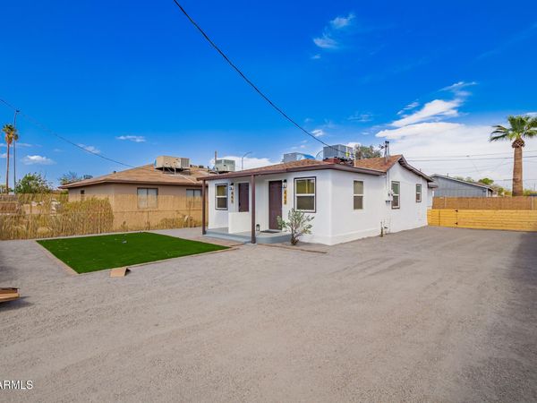 443 N CENTER Street, Mesa, AZ 85201