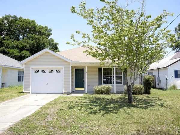 645 Jerrells Avenue, Fort Walton Beach, FL 32547