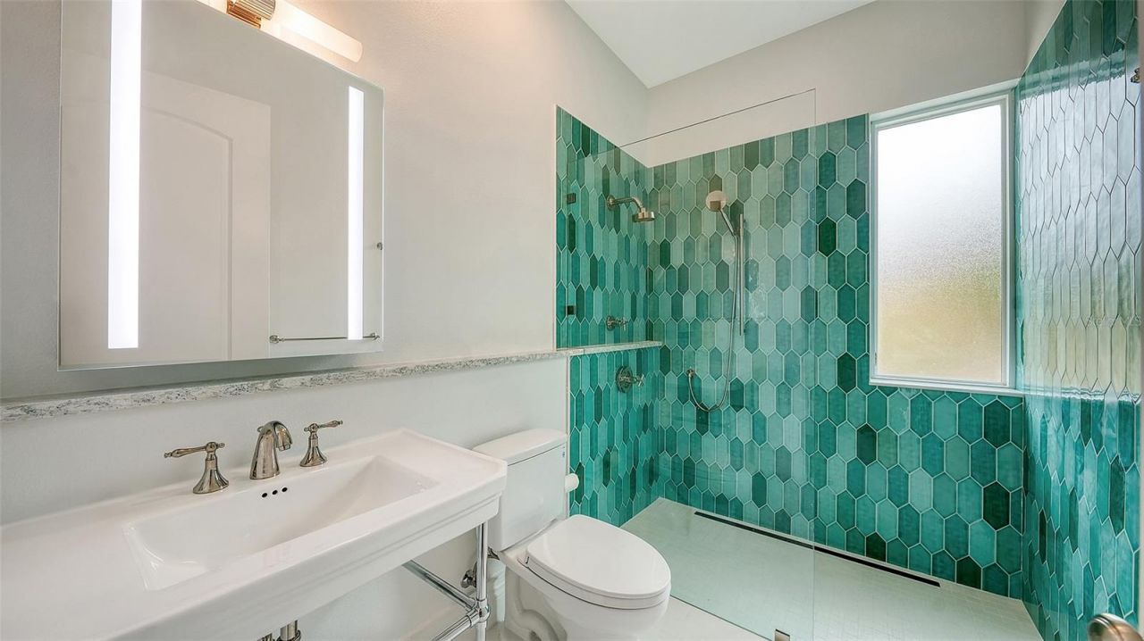 360 N Point Road, Osprey, FL 34229 Photo