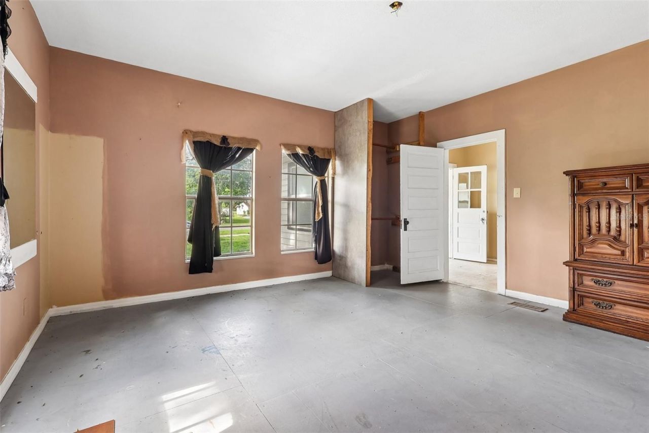 3701 E Warm Springs Ave, Coleman, FL 33521 Photo