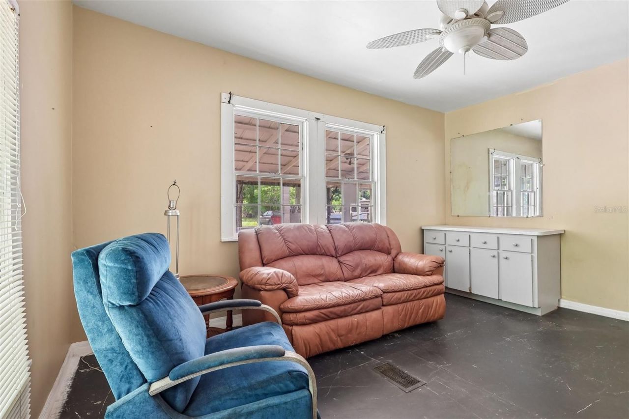 3701 E Warm Springs Ave, Coleman, FL 33521 Photo