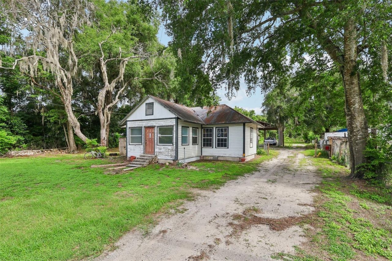3701 E Warm Springs Ave, Coleman, FL 33521 Photo