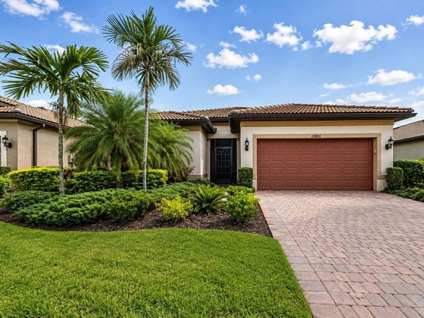13825 RINUCCIO STREET, VENICE, FL 34293