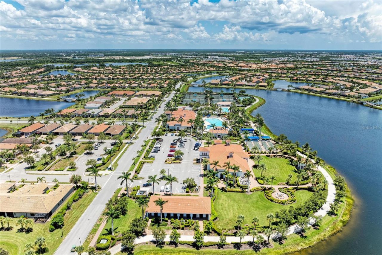 13825 Rinuccio Street, Venice, FL 34293 Photo