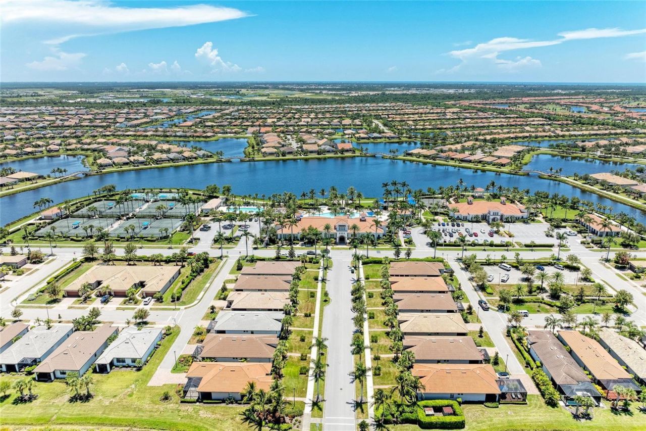 13825 Rinuccio Street, Venice, FL 34293 Photo