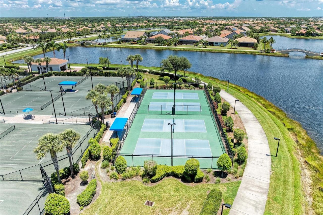 13825 Rinuccio Street, Venice, FL 34293 Photo