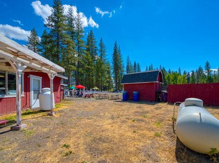 7735 Highway 89, Graeagle, CA 96103 Photo