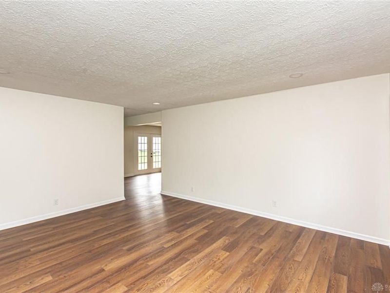 2374 Trinity Drive, Turtlecreek Township, OH 45044 Photo 4