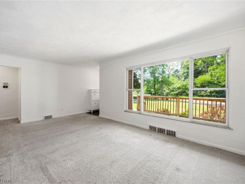 12958 W Pleasant Valley Road, Parma, OH 44130 Photo 11