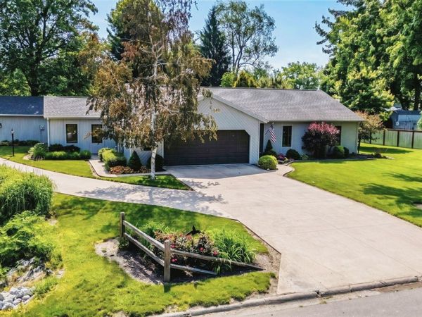 1703 McKibben Street, Wabash, IN 46992