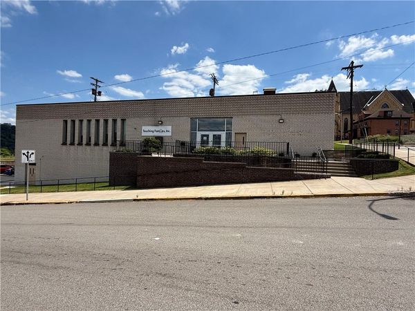 35 Grant Ave., Duquesne, PA 15110