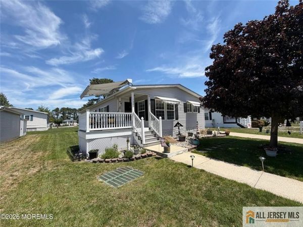 706 Evergreen Court, Manchester Township, NJ 08759