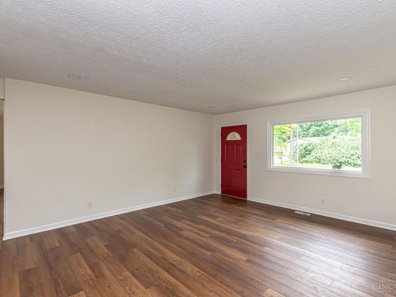 2374 Trinity Drive, Turtle Creek Twp, OH 45044 Photo 5