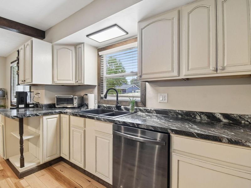 46 Marshall Drive SW, Reynoldsburg, OH 43068 Photo 12