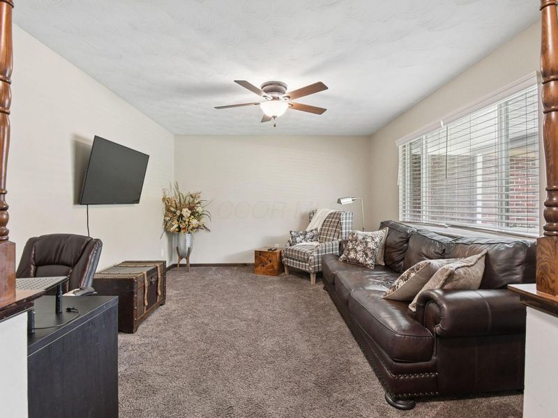 46 Marshall Drive SW, Reynoldsburg, OH 43068 Photo 6