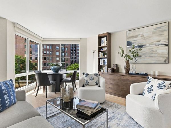 75-83 Cambridge Parkway, Unit E405, Cambridge, MA 02142