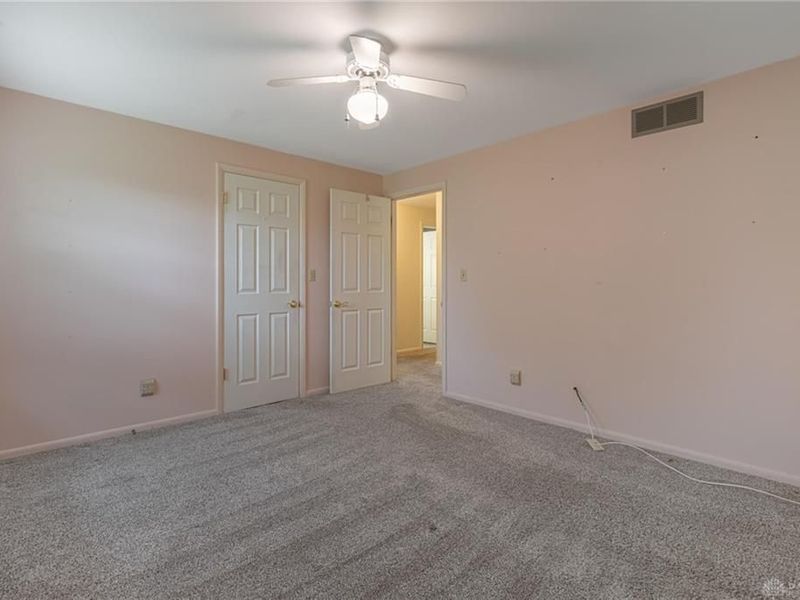 7715 John Elwood Drive, Centerville, OH 45459 Photo 16