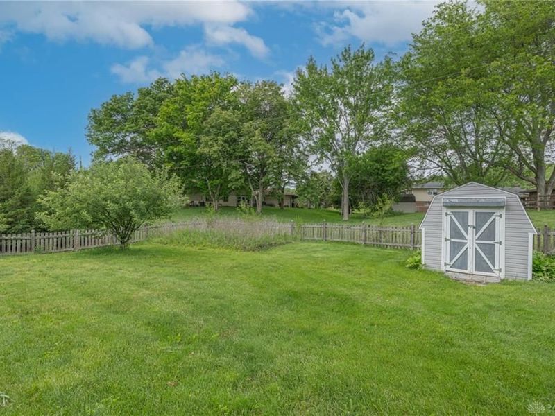 7715 John Elwood Drive, Centerville, OH 45459 Photo 35