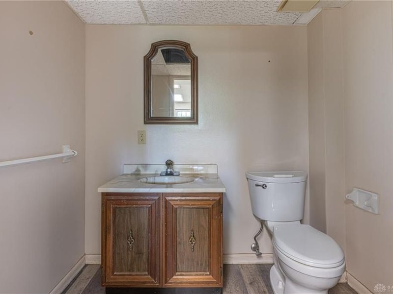 7715 John Elwood Drive, Centerville, OH 45459 Photo 8