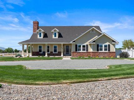1056 Country Lane, Gardnerville, NV 89460 Photo