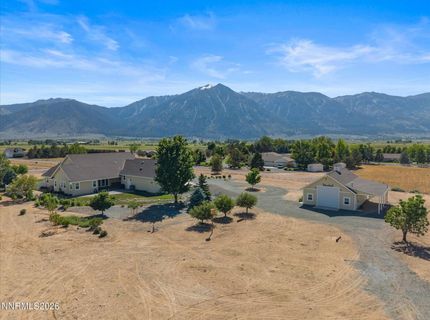 1056 Country Lane, Gardnerville, NV 89460 Photo