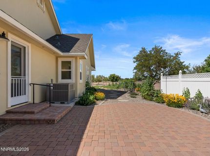 1056 Country Lane, Gardnerville, NV 89460 Photo
