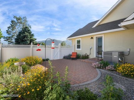 1056 Country Lane, Gardnerville, NV 89460 Photo