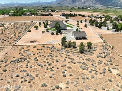 1056 Country Lane, Gardnerville, NV 89460 Photo