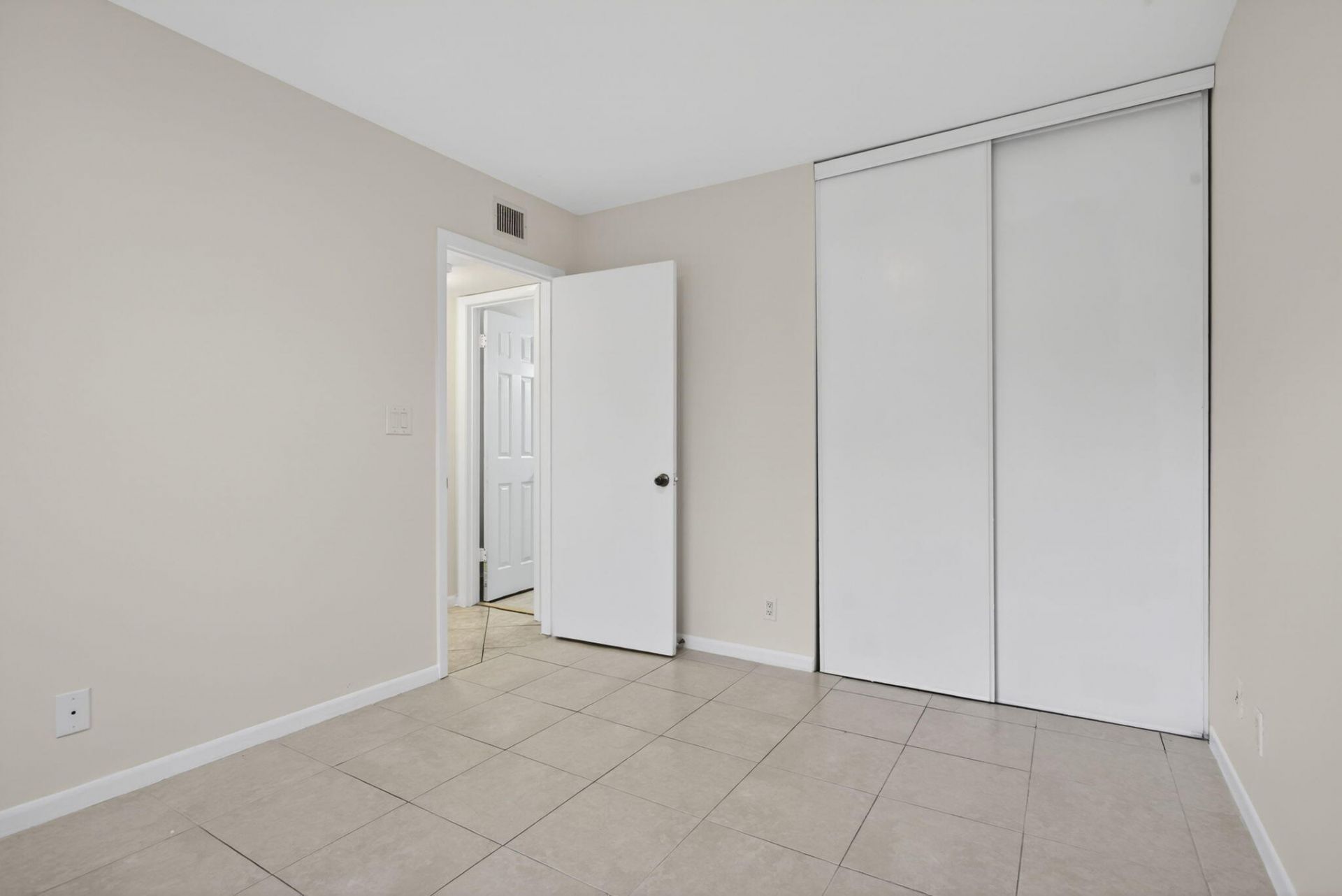 4251 Carambola Circle S, Coconut Creek, FL 33066 Photo