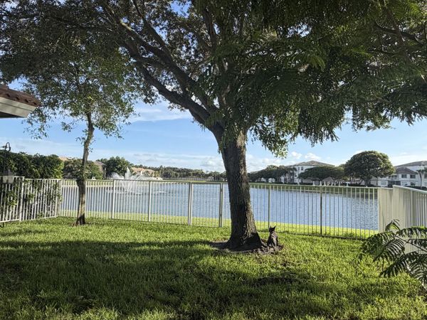 6718 Duval Avenue, West Palm Beach, FL 33411