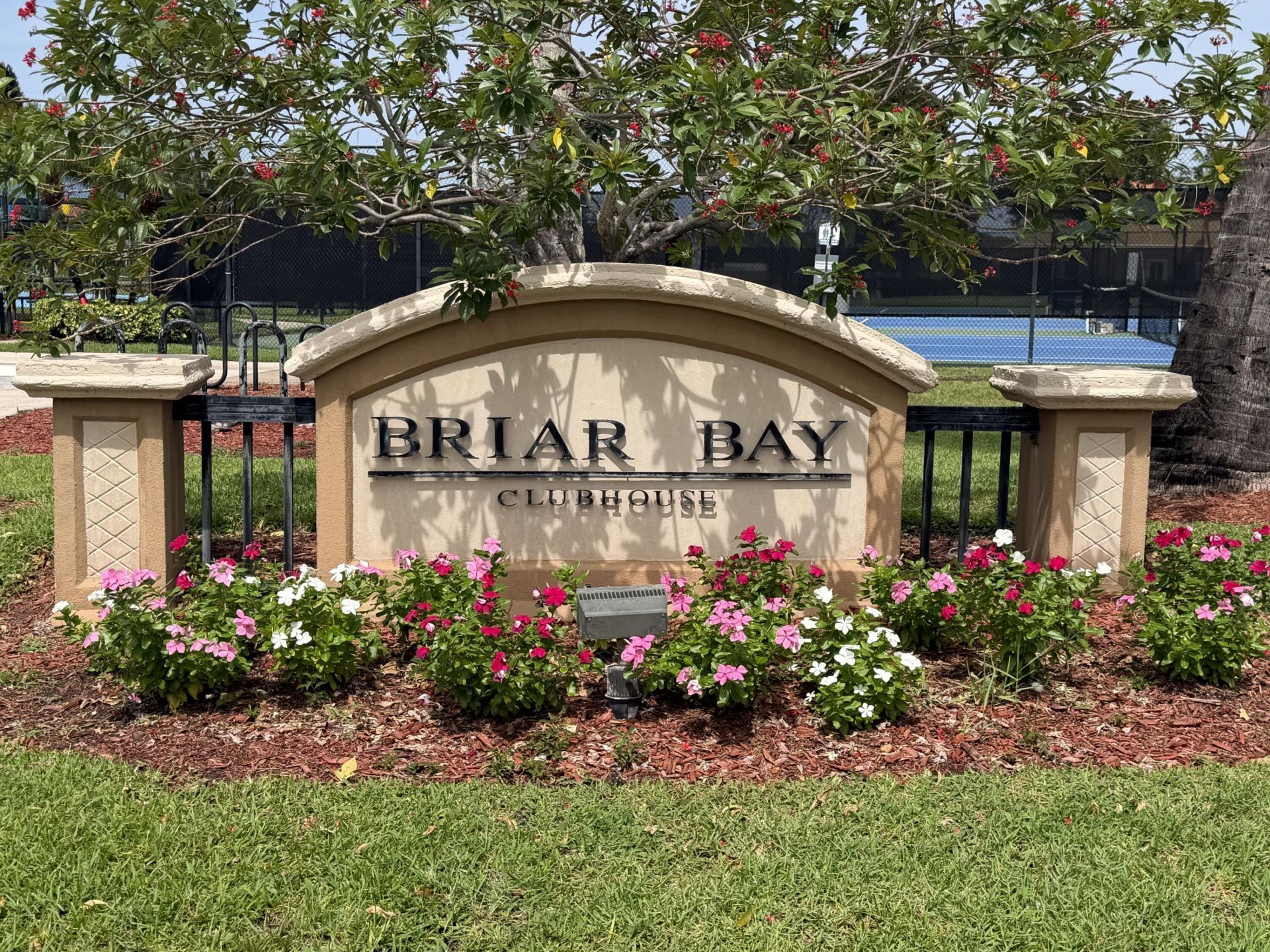 6718 Duval Avenue, West Palm Beach, FL 33411 Photo