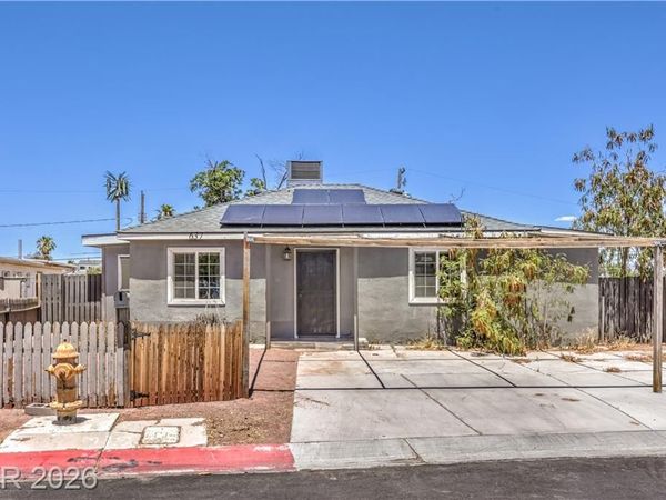 637 Bell Drive, Las Vegas, NV 89101