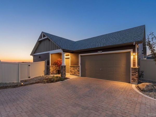 5126 N Quemoy Court, Aurora, CO 80019