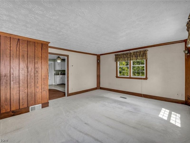 2948 Newton Falls, Newton Falls, OH 44444 Photo 3
