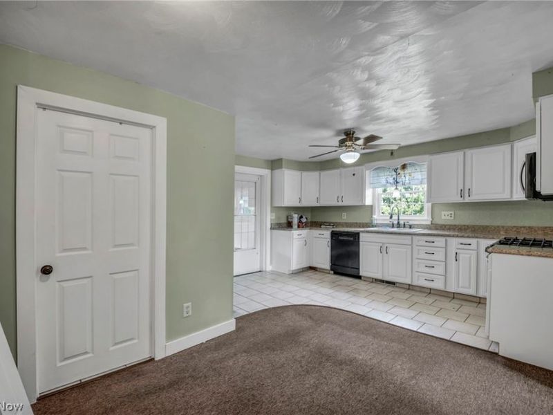 2948 Newton Falls, Newton Falls, OH 44444 Photo 8