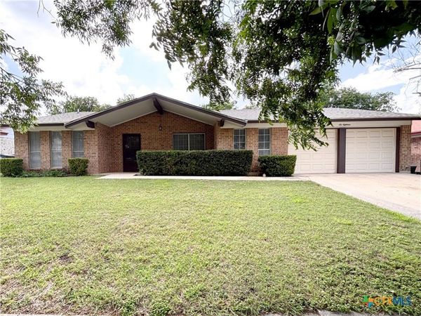 618 Allen Street , Copperas Cove, TX 76522