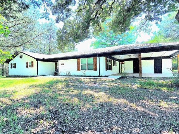 108 Private road 1102 , Streetman, TX 75859