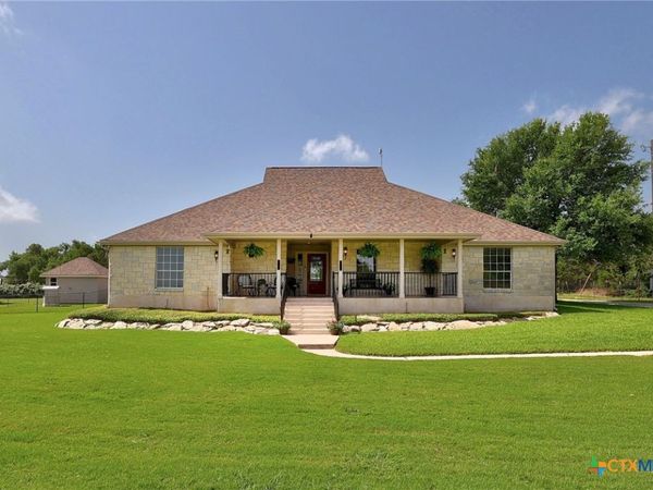 109 Little Gabriel River Drive , Liberty Hill, TX 78642