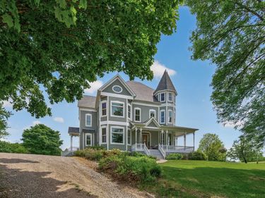 7750 Erick Street, Loretto, MN 55357