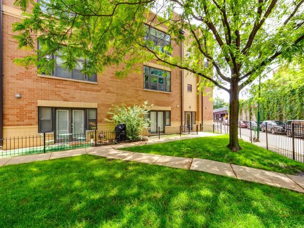 Unit D, Chicago, IL 60647