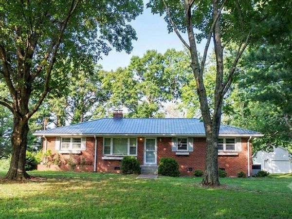 2497 Coles Ferry Pike , Lebanon, TN 37087