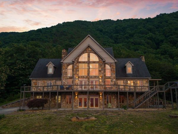 3771 Eagle Ridge Rd , Maryville, TN 37803