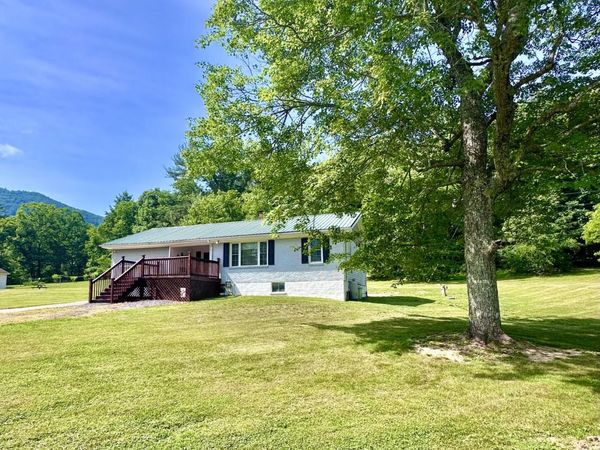 73 Indian Hill RD , Millboro, VA 24460