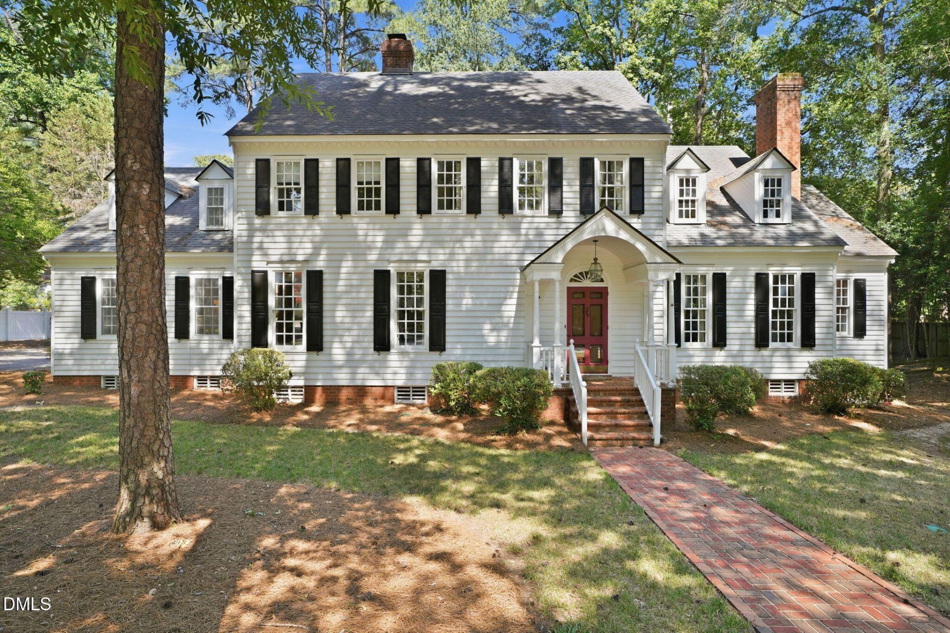 1012 Salem Street Nw, Wilson, NC 27893 Main Photo