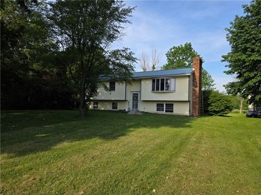 5088 Arcadia Zurich Norris Road, Sodus, NY 14551
