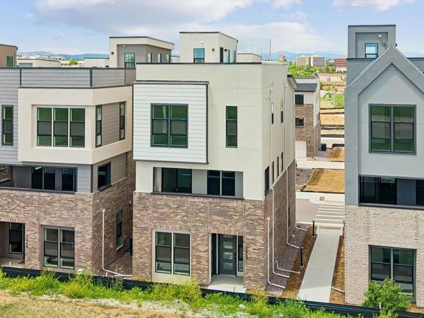 11463 E Briarwood Circle , Centennial, CO 80112