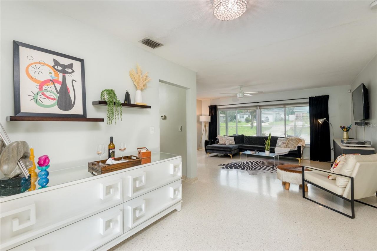 7308 N Ola Avenue, Tampa, FL 33604 Photo