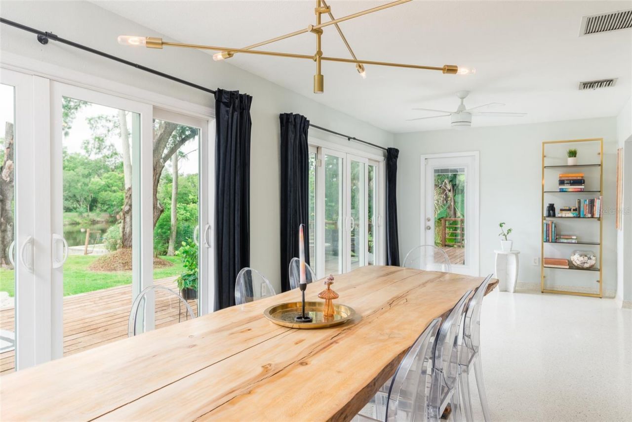 7308 N Ola Avenue, Tampa, FL 33604 Photo