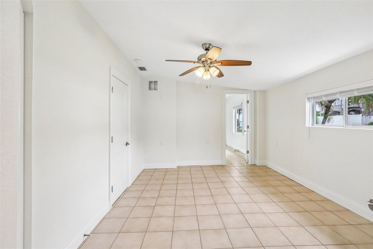 610 Indiana Avenue , Crystal Beach, FL 34681 Photo